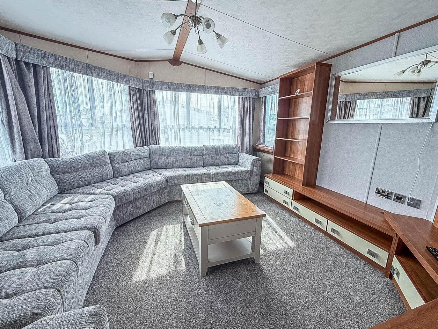 Lovely 8 Berth Caravan At Sunnydale In Lincolnshire Ref 35239S Louth  Eksteriør billede