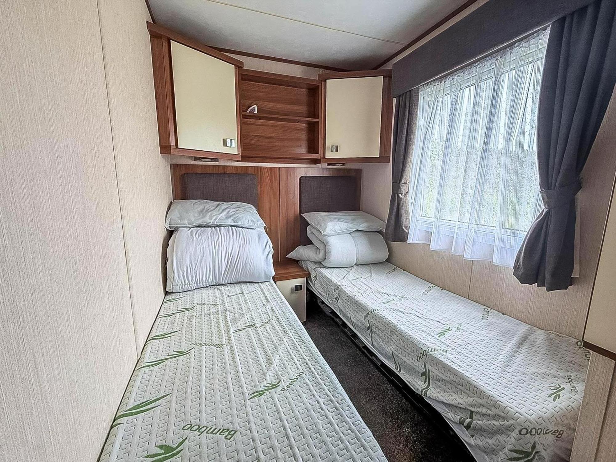 Lovely 8 Berth Caravan At Sunnydale In Lincolnshire Ref 35239S Louth  Eksteriør billede